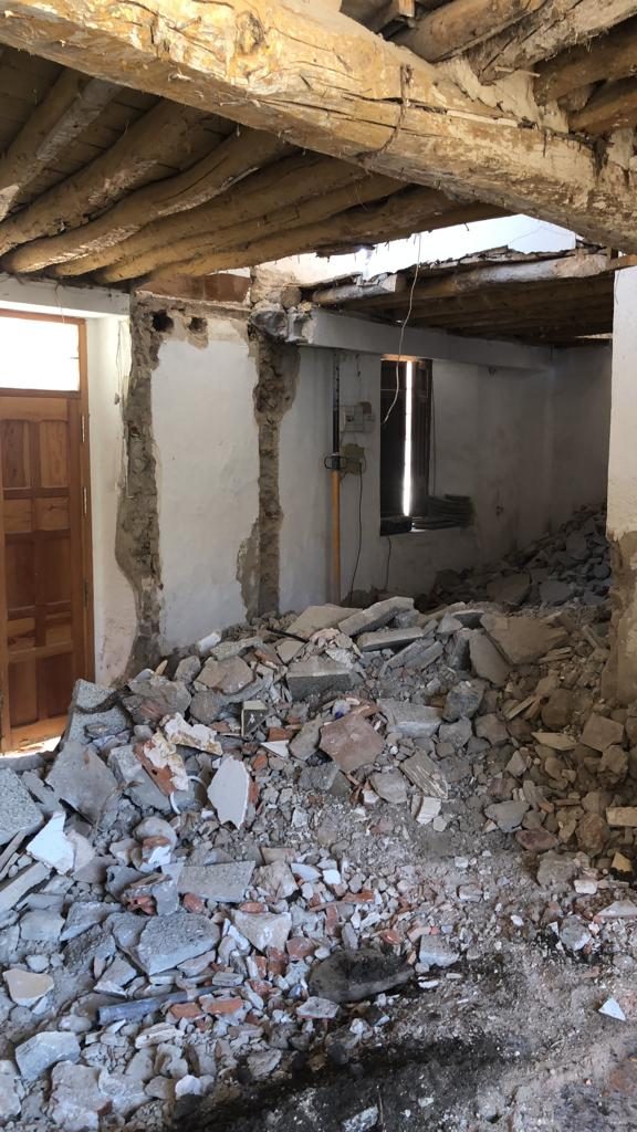 derribo demolicion construccion casa excavacion guadix